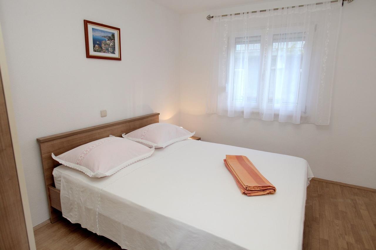 Apartments Iva Trogir Exterior foto